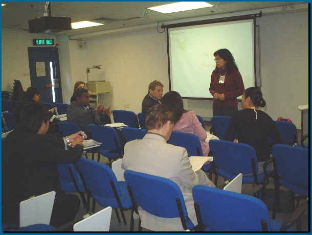 602x451 pixels (105K)